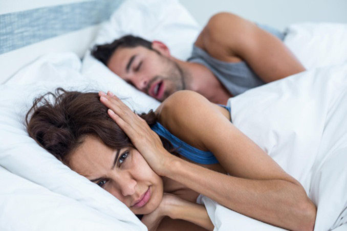 加濕器可以緩解打鼾?_除濕機(jī)廠家